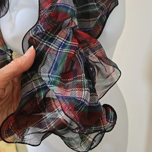 Lauren Ralph Lauren Ruffled Holiday Plaid Oblong Scarf Silk NWT - Picture 6 of 11